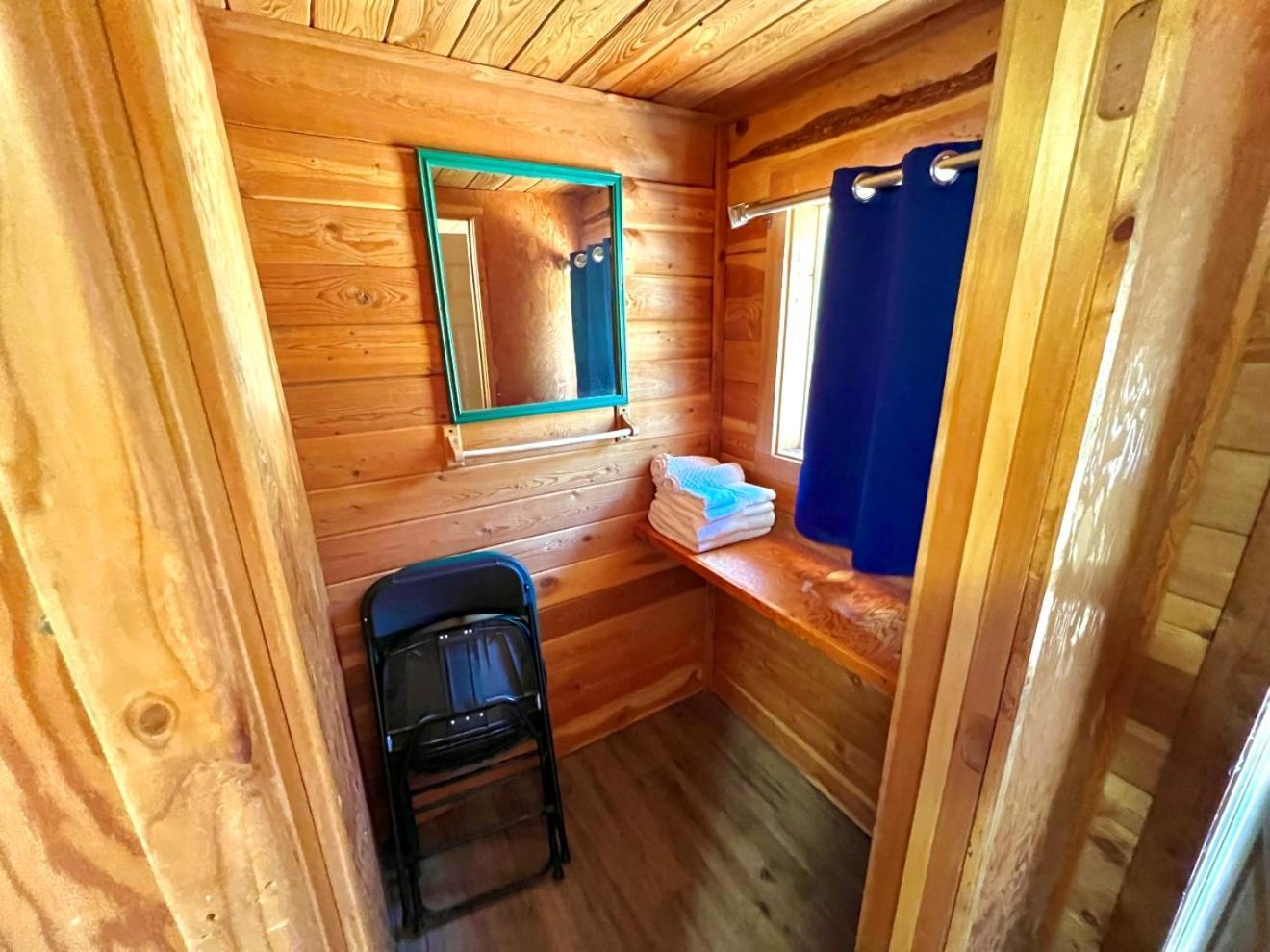 Triple G'S Resort - Cabin 3 潘纳克尔 外观 照片