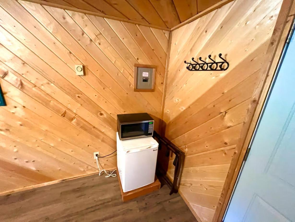 Triple G'S Resort - Cabin 3 潘纳克尔 外观 照片
